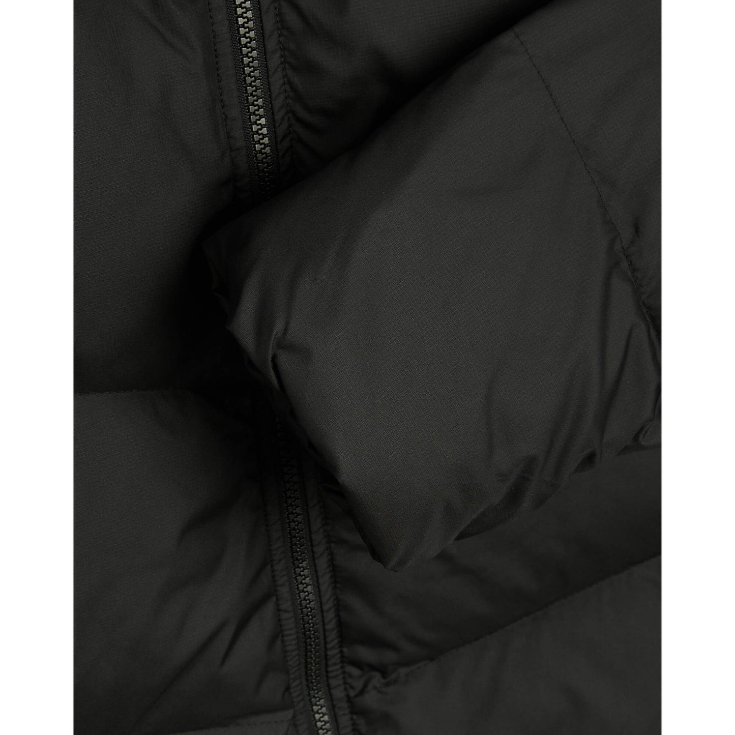 Zimná bunda The North Face Saikuru Jacket čierna
