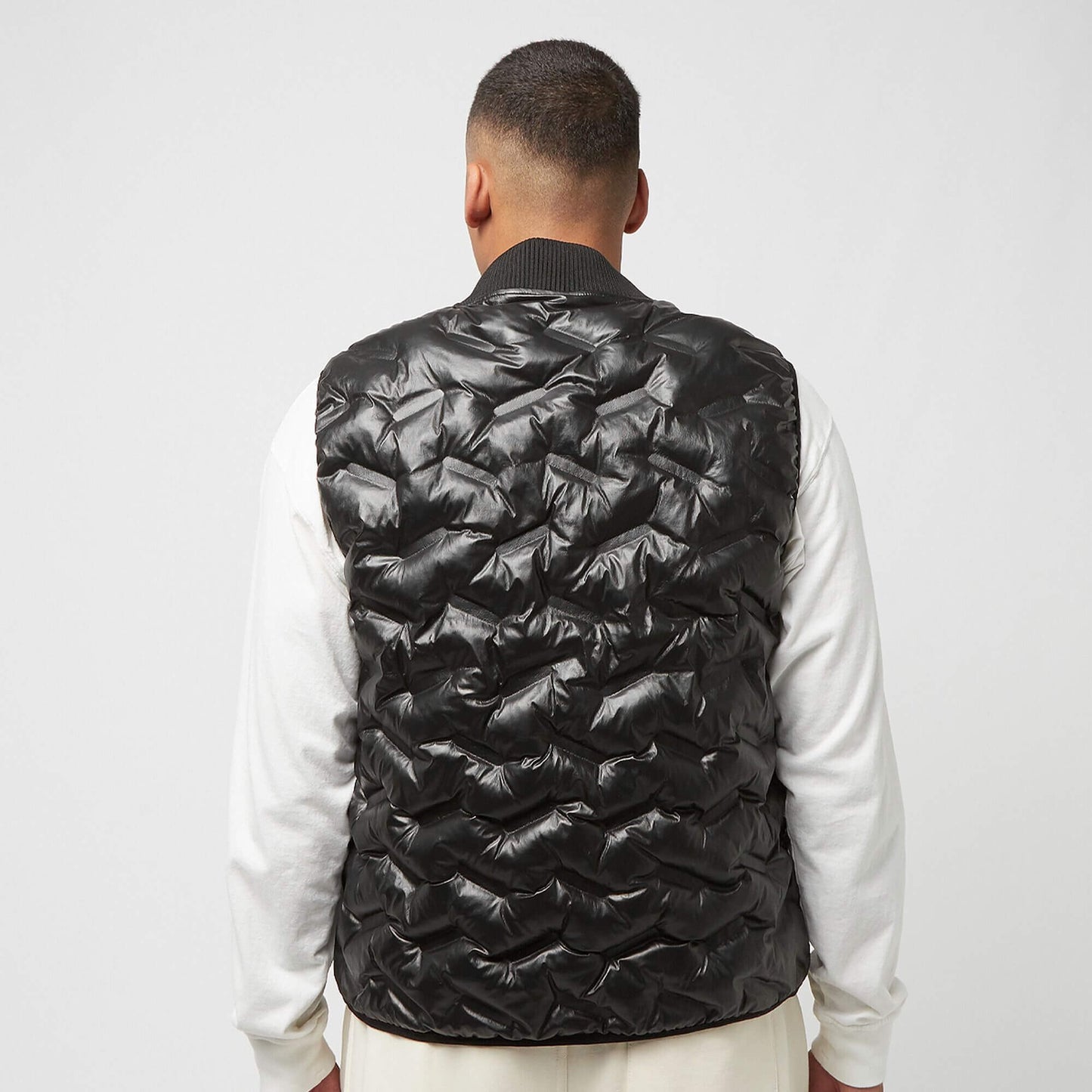 Prešívaná vesta Sean John SJ Script Logo Heat Seal Puffer Vest čierna