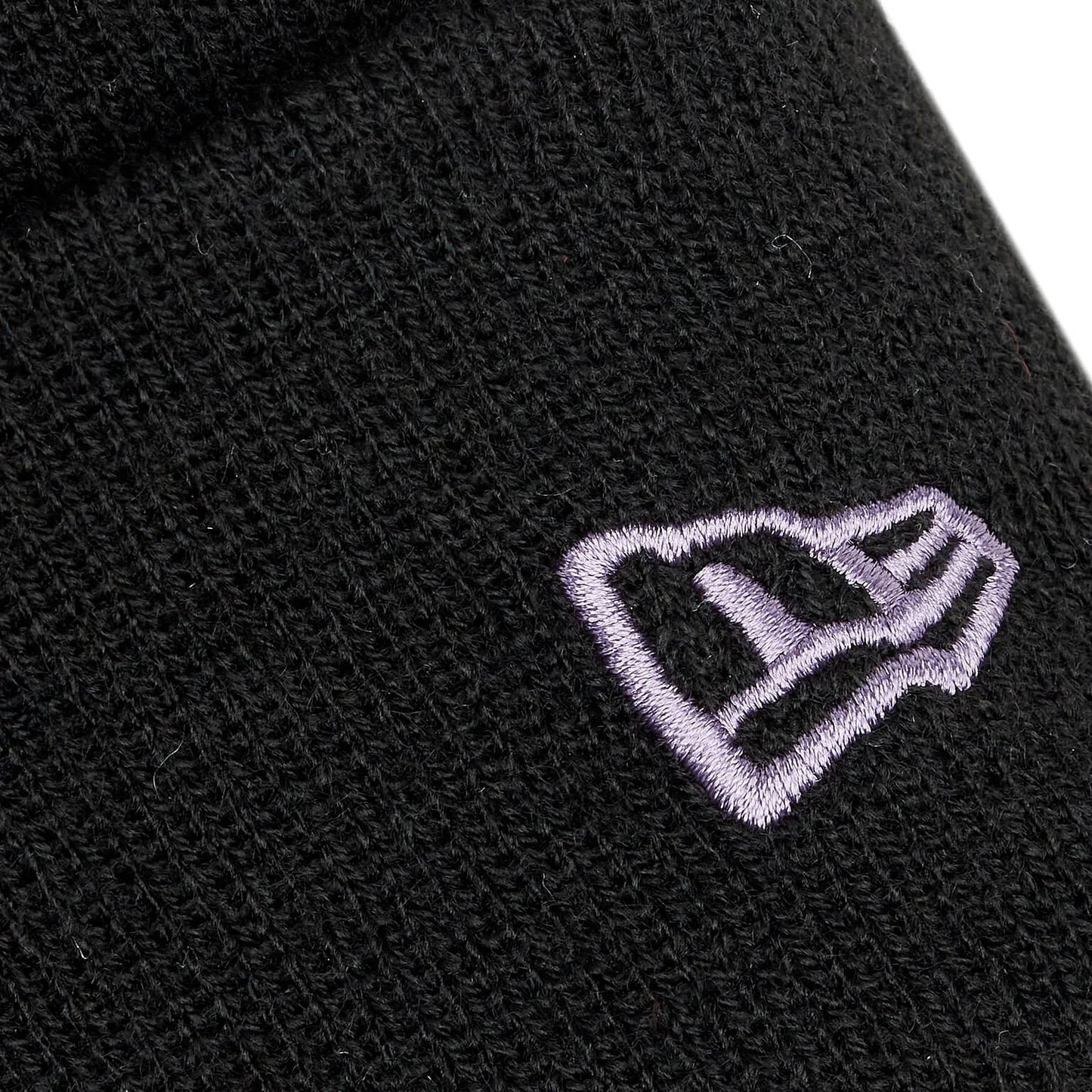 Zimná čiapka New Era MLB New York Yankees League Essential Black Cuff Knit Beanie Hat čierna