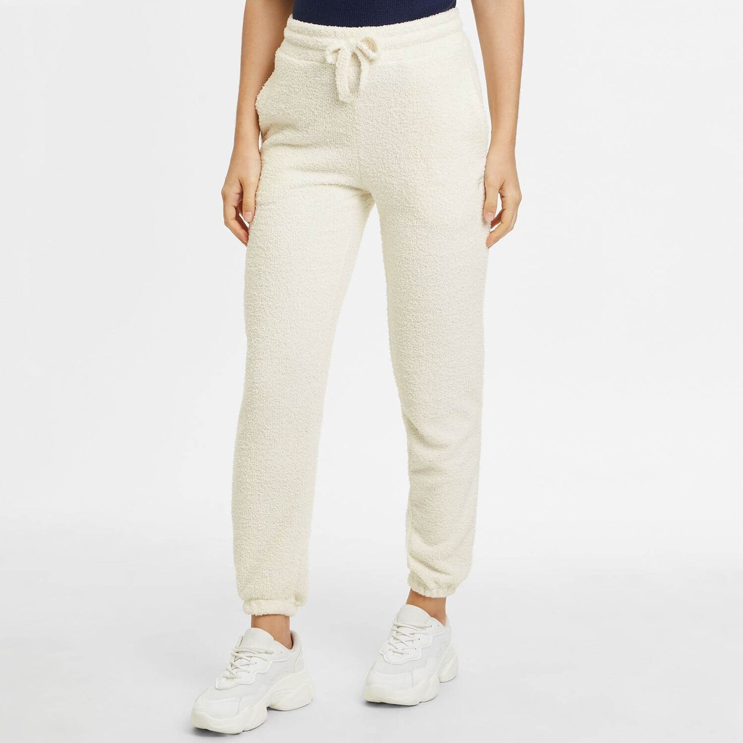 Dámske tepláky FILA CRERET high waist pants krémovo-biele