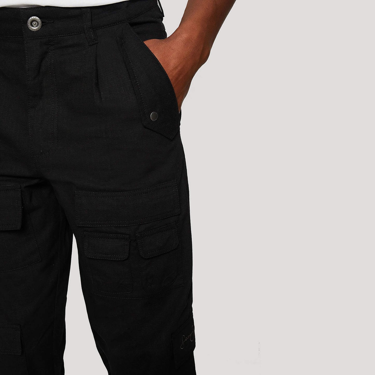 Nohavice Sean John SJ Script Logo Mulitpocket Cargopants - black čierne