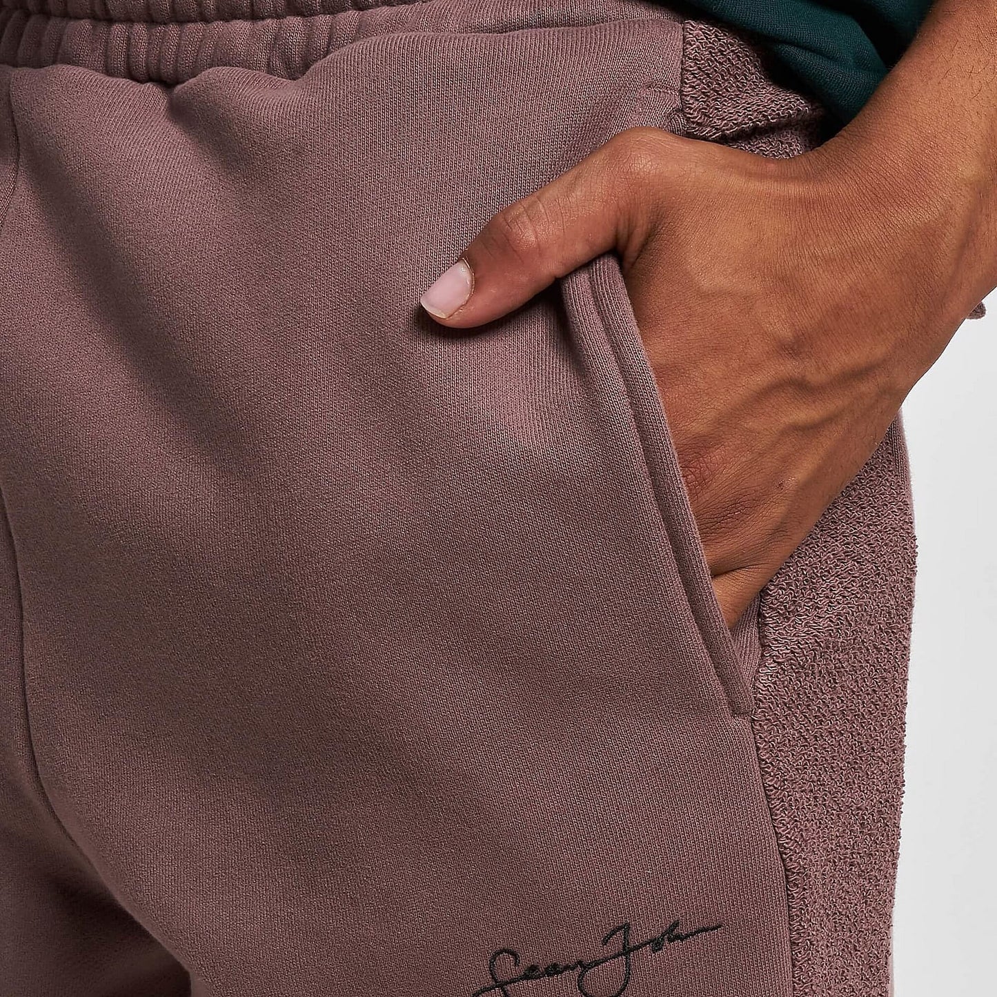 Tepláky Sean John SJ Script Logo Back Slit Sweatpants dark taupe