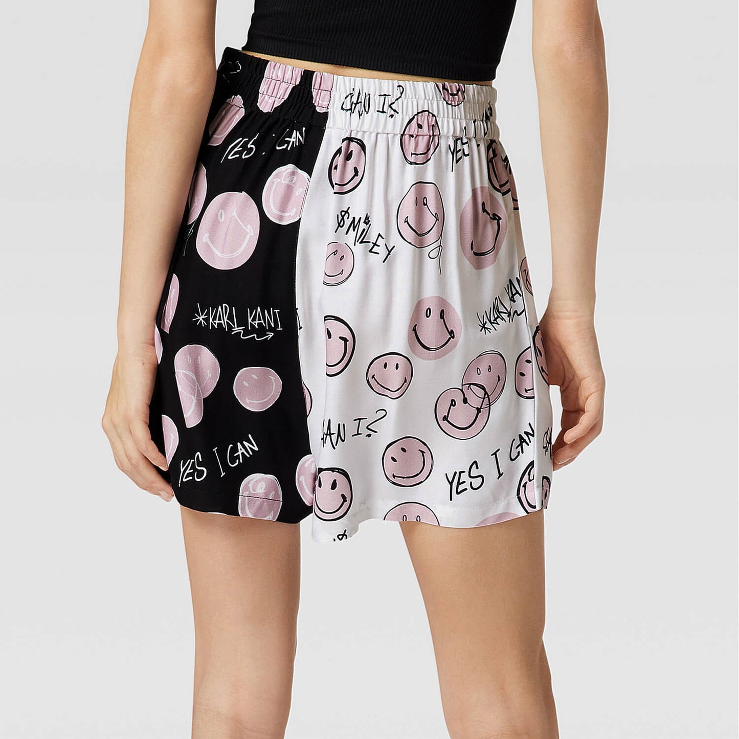 Karl Kani KK Small Signature Block Smiley Resort Shorts black