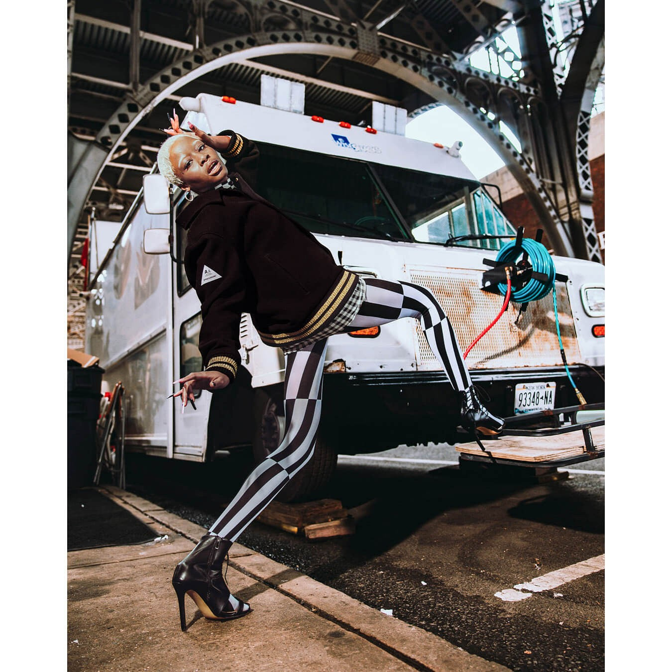 Bunda bomber Sprayground Golden Tiger Varsity čierna