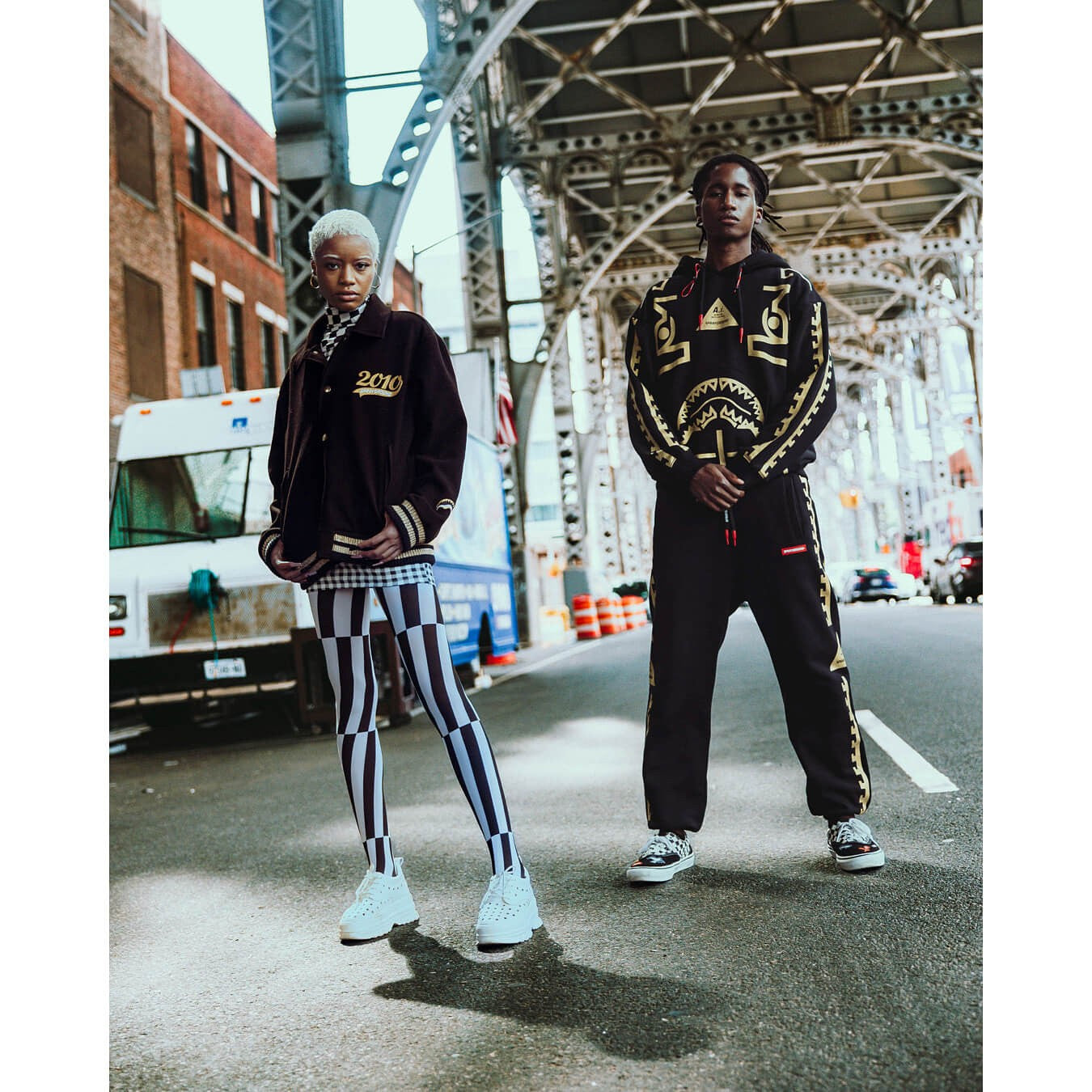 Bunda bomber Sprayground Golden Tiger Varsity čierna