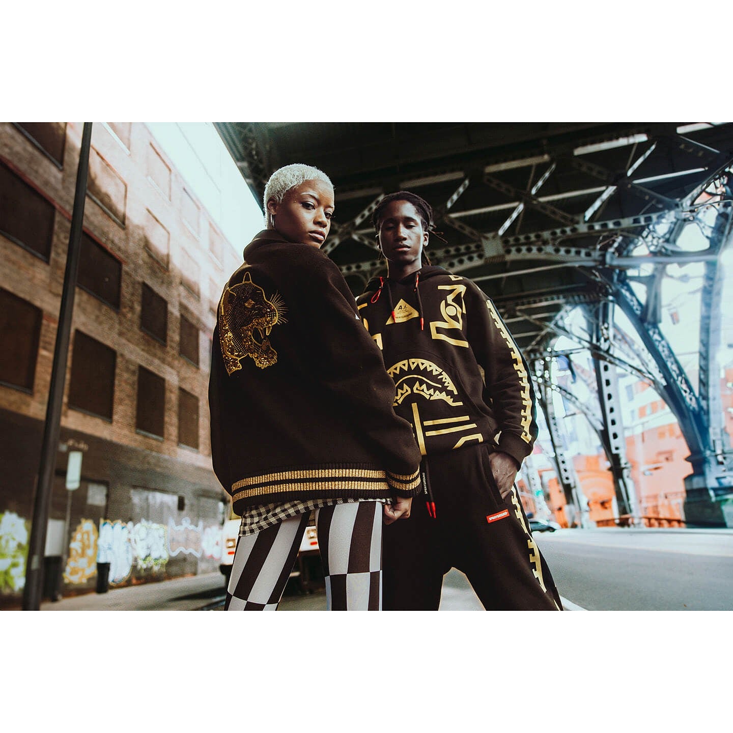 Bunda bomber Sprayground Golden Tiger Varsity čierna