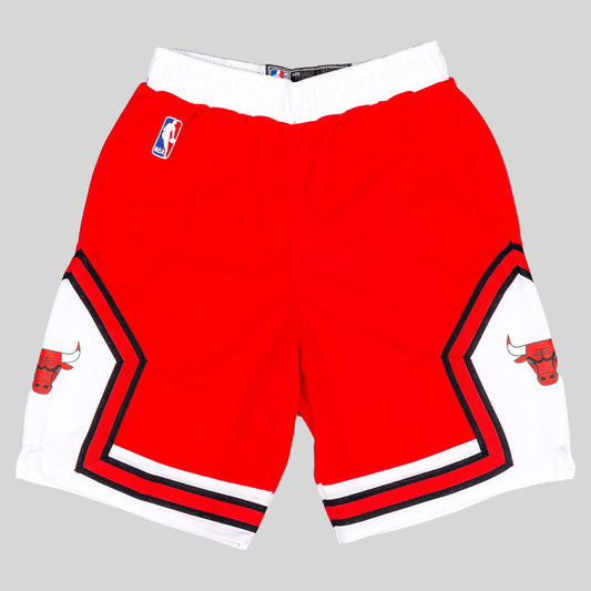 Outer Stuff Replica Icon Short - 4-7 Chicago Bulls Red/White