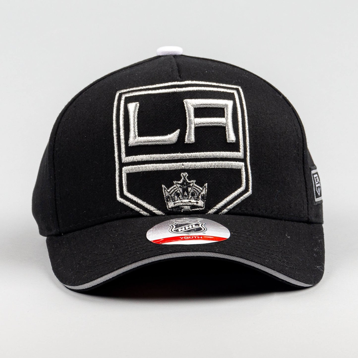 Outer Stuff NHL Big-Face Precurved Snap Kings Black